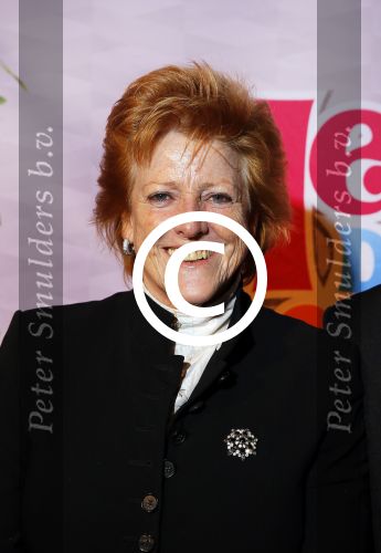 Breda 1 februari 2015
Premiere Heerlijk duurt het langst in het chasse theater.
Pamela Teeves
