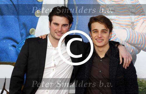 Amsterdam 1 februari 2015
Premiere Jack in theater Amsterdam met  oa Matsen Montsma Georgina Verbaan Jelka v Houten Patrick Stoof Gijs Naber Tygo Gernandt en Plien v Bennekom.
Ralf Mackenbach met broer en vriendinnen