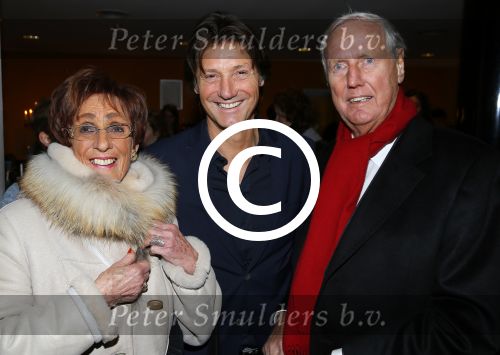 Leiden 27 januari 2015
Premiere De Verleiding van een Moordvrouw in schouwburg van Leiden.
Rick Engelkes met zijn ouders