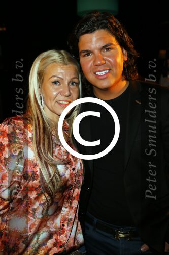 Uitgeest 20 januari 2015
Roy Donders en zijn vriend Marvin zus Rian en ouders bij de nieuwjaarsreceptie van Henk Geels.