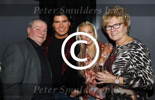 Uitgeest 20 januari 2015
Roy Donders en zijn vriend Marvin zus Rian en ouders bij de nieuwjaarsreceptie van Henk Geels.