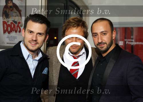 Leiden 27 januari 2015
Premiere De Verleiding van een Moordvrouw in schouwburg van Leiden.
Sander Foppele Levi v Kempen en ..