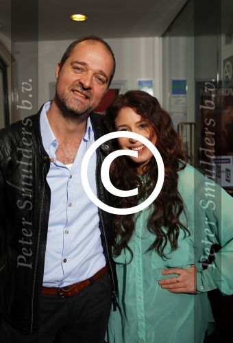 Leiden 27 januari 2015
Premiere De Verleiding van een Moordvrouw in schouwburg van Leiden.
Sanne Vogel met...