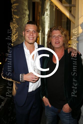 Amsterdam 6 februari 2015
Fedde Legrand in Carre . Toni en Tony Peroni met Matthias Scholten