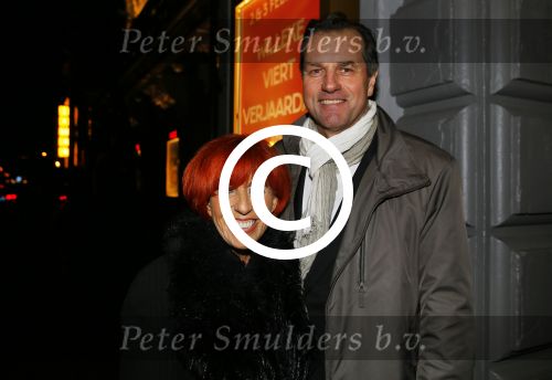 Amsterdam 2 februari 2015
Trea Dobbs met haar nieuwe vriend Peter  bij jubileum concert Willeke Alberti in Carre