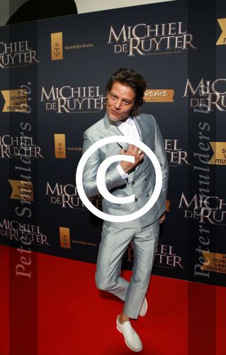 Amsterdam 26 januari 2015
Premiere Michiel de Ruyter film in het scheepvaartmuseum met de cast:
de hoofdrolspelers Frank Lammers, Sanne Langelaar, Barry Atsma, Egbert-Jan Weeber, Derek de Lint, Hajo Bruins,  Lieke van Lexmond, Lukas Dijkema, Pip Pellens, Jelle de Jong, Nils Verkooijen, Jules Croiset, Jada Borsato, Tygo Gernandt, Roeland Fernhout, Victor LÃ¶w, Joost Koning, Isa Lammers, Bas van Prooijen, Michael Nierse, Ids van der Krieke, Rein Hofman, Rene van Asten en Tim de Zwar