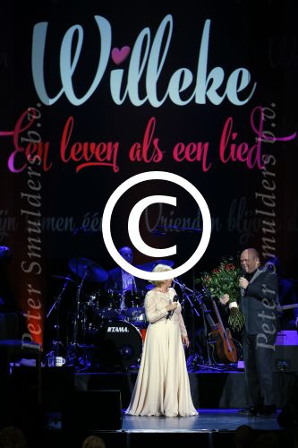 Amsterdam 2 februari 2015
Willeke Alberti viert haar 60 jarig artiesten jubileum in Carre en haar 70e verjaardag.
Willeke met Paul de Leeuw