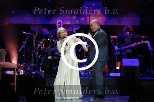 Amsterdam 2 februari 2015
Willeke Alberti viert haar 60 jarig artiesten jubileum in Carre en haar 70e verjaardag.
Willeke met Paul de Leeuw