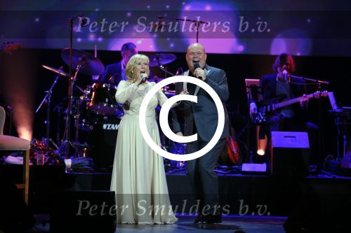 Amsterdam 2 februari 2015
Willeke Alberti viert haar 60 jarig artiesten jubileum in Carre en haar 70e verjaardag.
Willeke met Paul de Leeuw