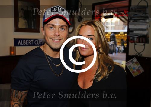Amsterdam 28 januari 2016 
Presentatie heel Holland zingt Hazes met aanwezig, Roxeanne Hazes Andre Hazes (met vriendin Monique) Jeroen v d Boom Lange Frans Danny de Munk en Sjors v d Panne.