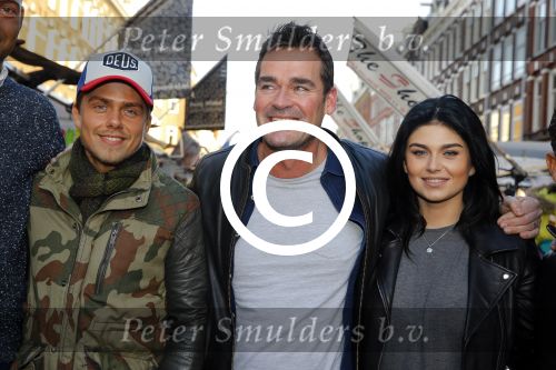 Amsterdam 28 januari 2016 
Presentatie heel Holland zingt Hazes met aanwezig, Roxeanne Hazes Andre Hazes (met vriendin Monique) Jeroen v d Boom Lange Frans Danny de Munk en Sjors v d Panne.