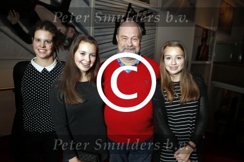 Amsterdam 1 februari 2016
Premiere Guido Spek in nieuwe de la mar theater.
Bert Simhoffer met vrouw en kinderen