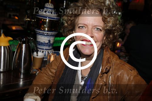 Rotterdam 21 januari 2016
Presentatie de oase bar met oa Gerard Cox Joke Bruijs Brigitte Kaandorp Ron Brandsteder Jacques Herb Johnny Kraaykamp jr Tony Neef Ernst Daniel Smid Veldhuis en Kemper en Martin v Waardenberg.