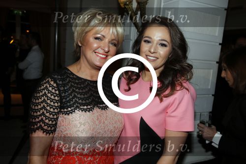 Amsterdam 18 januari 2016
Uitreiking Beau monde awards in het Amstel Hotel.
Caroline Tensen met dochter Lot