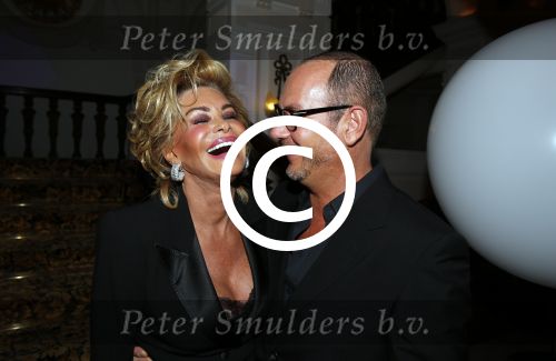 Amsterdam 18 januari 2016
Uitreiking Beau monde awards in het Amstel Hotel.
Connie Breukhoven met partner Eugene v Dun
