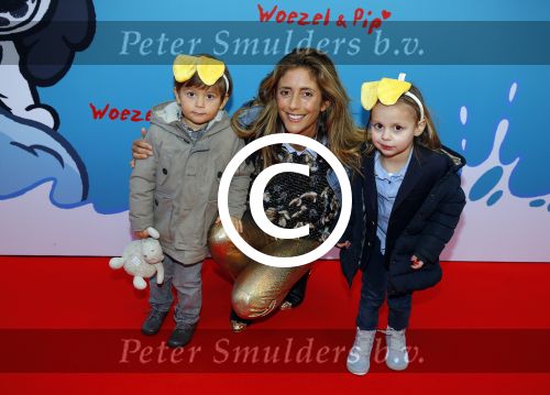 Amsterdam 17 januari 2016
Premiere Woezel en Pip in Tuschinski. Danie Bles met dochter