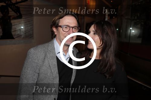Amsterdam 3 februari 2016
Premiere Simone Kleinsma in het nieuwe de la mar theater.
Eric van Tijn en partner Teruska Bollen