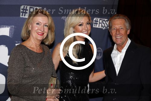 Amsterdam 29 januari 2016
Premiere Fissa in Tuschinski.
Felice Bakker met ouders