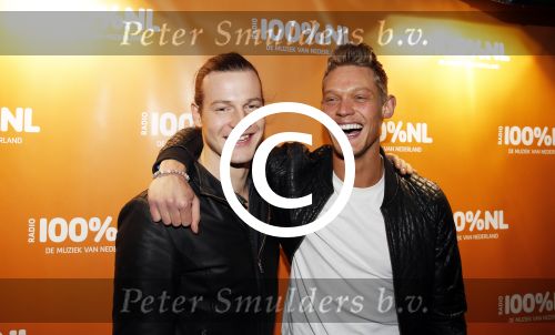 Uitgeest 2 februari 2016
Uitreiking 100% NL awards bij A9 studio\'s. Ferru Doedens met Guido Spek