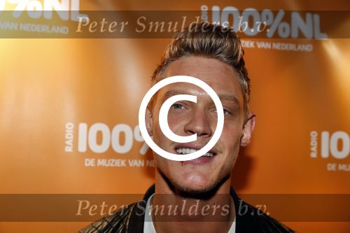Uitgeest 2 februari 2016
Uitreiking 100% NL awards bij A9 studio\'s. Ferru Doedens met Guido Spek