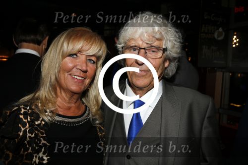 Amsterdam 11 februari 2016
Ria Valk viert haar 75e verjaardag bij Lovers.
Hans Wennekes en een vriendin