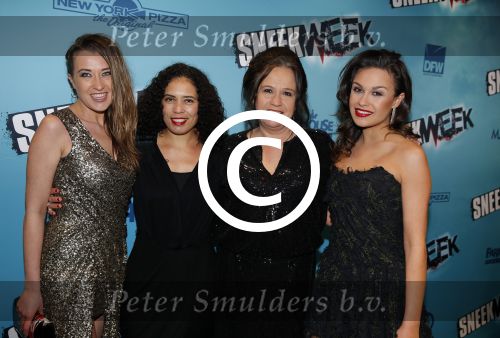 Amsterdam 18 januari 2016 
Premiere Sneekweek in Tuschinski.
Holly Brood met moeder Xandra en zussen Lola en Brenda