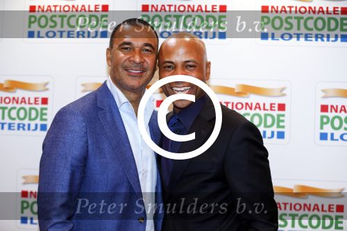 Amsterdam 26 januari 2016
Goed geld gala van de nationale postcode loterij in carre met als hoofdgast George Clooney.
Nicolette Kluijver Nicolette v Dam Bas Smit Ruud Gullit en Humberto Tan