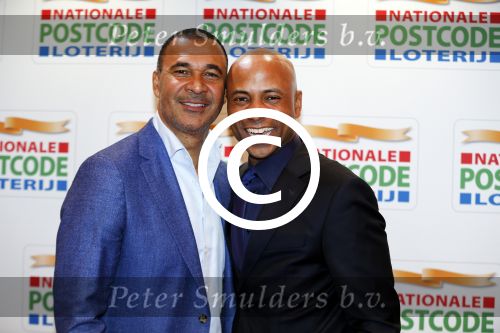 Amsterdam 26 januari 2016
Goed geld gala van de nationale postcode loterij in carre met als hoofdgast George Clooney.
Nicolette Kluijver Nicolette v Dam Bas Smit Ruud Gullit en Humberto Tan