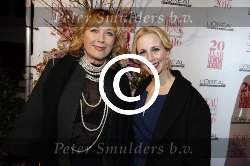 Amsterdam 18 januari 2016
Uitreiking Beau monde awards in het Amstel Hotel.
Inge Ipenburg en Alexandra Alphenaar
