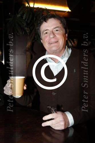 Rotterdam 21 januari 2016
Presentatie de oase bar met oa Gerard Cox Joke Bruijs Brigitte Kaandorp Ron Brandsteder Jacques Herb Johnny Kraaykamp jr Tony Neef Ernst Daniel Smid Veldhuis en Kemper en Martin v Waardenberg.