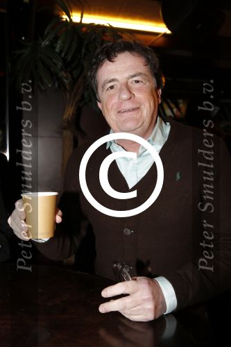 Rotterdam 21 januari 2016
Presentatie de oase bar met oa Gerard Cox Joke Bruijs Brigitte Kaandorp Ron Brandsteder Jacques Herb Johnny Kraaykamp jr Tony Neef Ernst Daniel Smid Veldhuis en Kemper en Martin v Waardenberg.