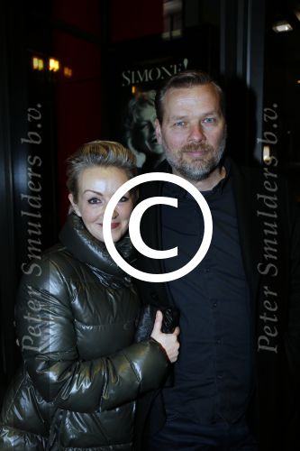 Amsterdam 3 februari 2016
Premiere Simone Kleinsma in het nieuwe de la mar theater.
Lone v Roosendaal met partner