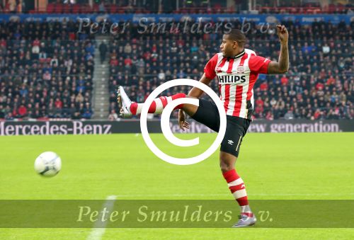 Eindhoven, 24 Januari 2016
PSV-FC Twente, eindstand 4-2  Kompetitie Seizoen 2015/2016
Luciano Narsingh