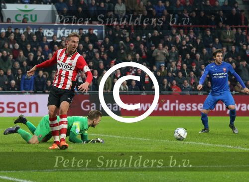 Eindhoven, 24 Januari 2016
Kompetitiewedstrijd PSV-FC Twente, eindstand 4-2
luuk de Jong