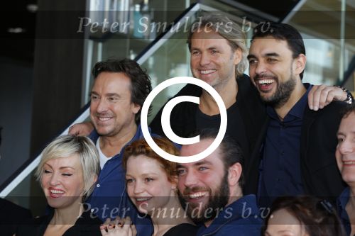 Amsterdam 25 januari 2016
Presentatie cast SKY . Musical van John Ewbank Marco Borsato en Robin de Levita .
oa Matteo v d Grijn Joel de Tombe en Lisse Knapen.