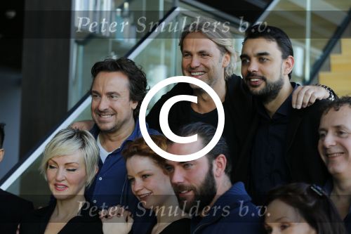 Amsterdam 25 januari 2016
Presentatie cast SKY . Musical van John Ewbank Marco Borsato en Robin de Levita .
oa Matteo v d Grijn Joel de Tombe en Lisse Knapen.