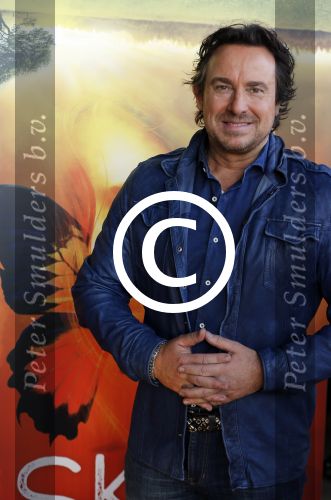 Amsterdam 25 januari 2016
Presentatie cast SKY . Musical van John Ewbank Marco Borsato en Robin de Levita .
oa Matteo v d Grijn Joel de Tombe en Lisse Knapen.