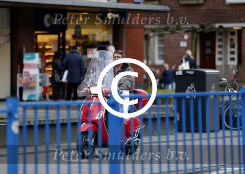 Amsterdam 3 februari 2016 
Martijn Krabbe op zijn vespa scooter