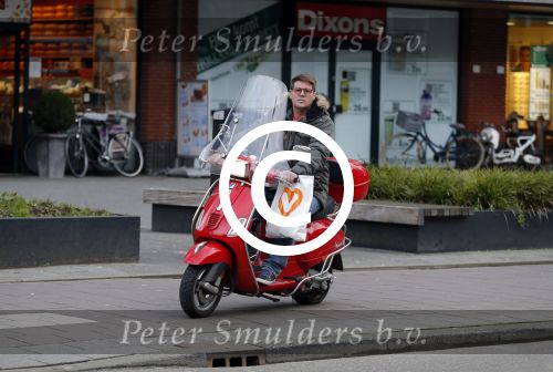 Amsterdam 3 februari 2016 
Martijn Krabbe op zijn vespa scooter