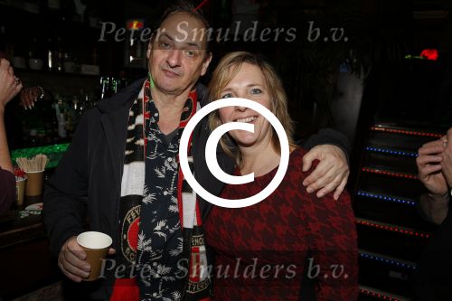 Rotterdam 21 januari 2016
Presentatie de oase bar met oa Gerard Cox Joke Bruijs Brigitte Kaandorp Ron Brandsteder Jacques Herb Johnny Kraaykamp jr Tony Neef Ernst Daniel Smid Veldhuis en Kemper en Martin v Waardenberg.
