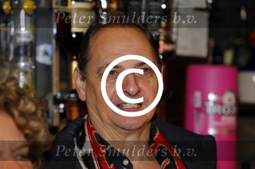Rotterdam 21 januari 2016
Presentatie de oase bar met oa Gerard Cox Joke Bruijs Brigitte Kaandorp Ron Brandsteder Jacques Herb Johnny Kraaykamp jr Tony Neef Ernst Daniel Smid Veldhuis en Kemper en Martin v Waardenberg.