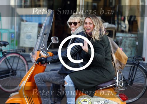Amsterdam 23 januari 2016
Michelle v Nood en Koen Brouwer op hun vespa scooter.