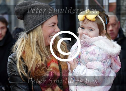 Amsterdam 17 januari 2016
Premiere Woezel en Pip in Tuschinski. Nicolette Kluijver met dochter