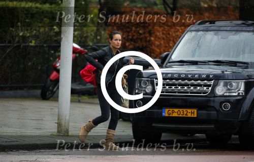 Amsterdam 27 januari 2016
Noi Pakon verlaat het huis van haar vriend Martijn Krabbe in Amsterdam nadat ze daar de nacht heeft doorgebracht.