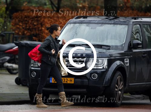 Amsterdam 27 januari 2016
Noi Pakon verlaat het huis van haar vriend Martijn Krabbe in Amsterdam nadat ze daar de nacht heeft doorgebracht.