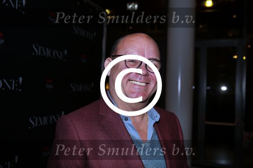 Amsterdam 3 februari 2016
Premiere Simone Kleinsma in het nieuwe de la mar theater.
Paul de Leeuw