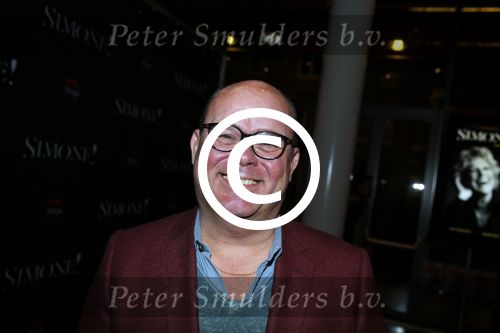 Amsterdam 3 februari 2016
Premiere Simone Kleinsma in het nieuwe de la mar theater.
Paul de Leeuw