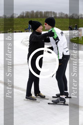 Biddinghuizen 31 januari 2016
Training voor de hollandse 100 op de schaatsbaan van Biddinghuizen. Aanwezig oa Prins Bernhard jr met kinderen Prinses Marilene Prins Maurits en Prinses Anna Prins Pieter Christiaan Prinses Emma Prinses Margriet Leontien Zijlaard v Moorsel met man Michael Zijlaard en dochter Indy Rosanna Kluivert met Patrick Nino Demy Shane en Justin Kluivert.