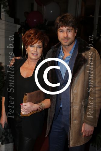 Amsterdam 18 januari 2016
Uitreiking Beau monde awards in het Amstel Hotel.
Rick Brandsteder met zijn moeder Yvonne Brandsteder