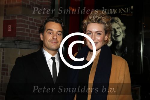 Amsterdam 3 februari 2016
Premiere Simone Kleinsma in het nieuwe de la mar theater.
Rik v d Westelaken enMarlijn Weerdenburg